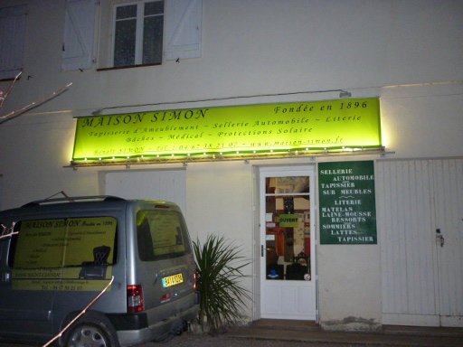 Façade de l'atelier de nuit