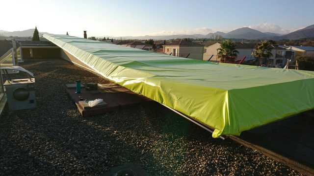 Bâche de protection toiture