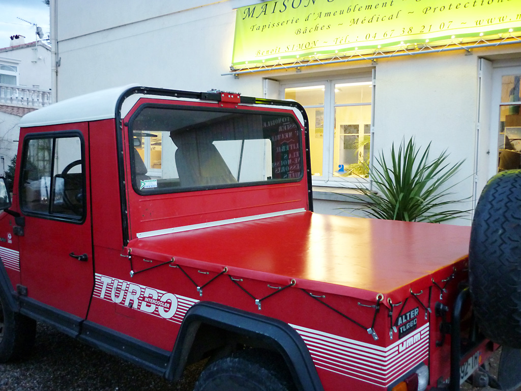 Bâche de protection en PVC 705 baches sur mesure pour vehicule 4x4 03