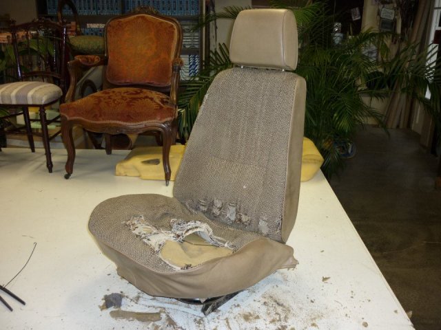 Sellerie VL/PL/TC assise siège véhicule léger (avant)