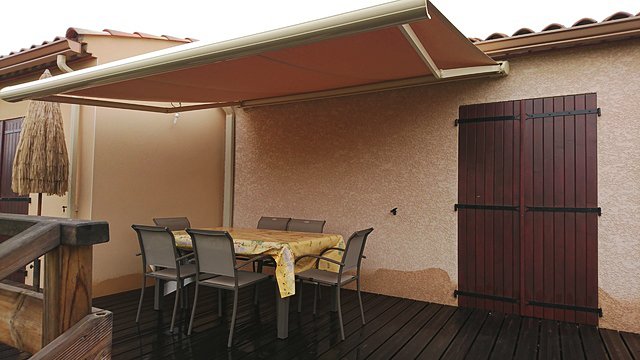 Store à banne (DSC_0086.JPG) New