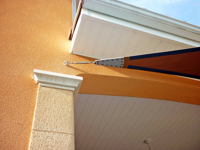 Voile d'ombrage triangulaire en stretch ivoire confection couture fil Tenara GORE TEX (6)