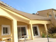 Voile d'ombrage triangulaire Serge Ferrari Soltis Perfom 92 poteau (2)